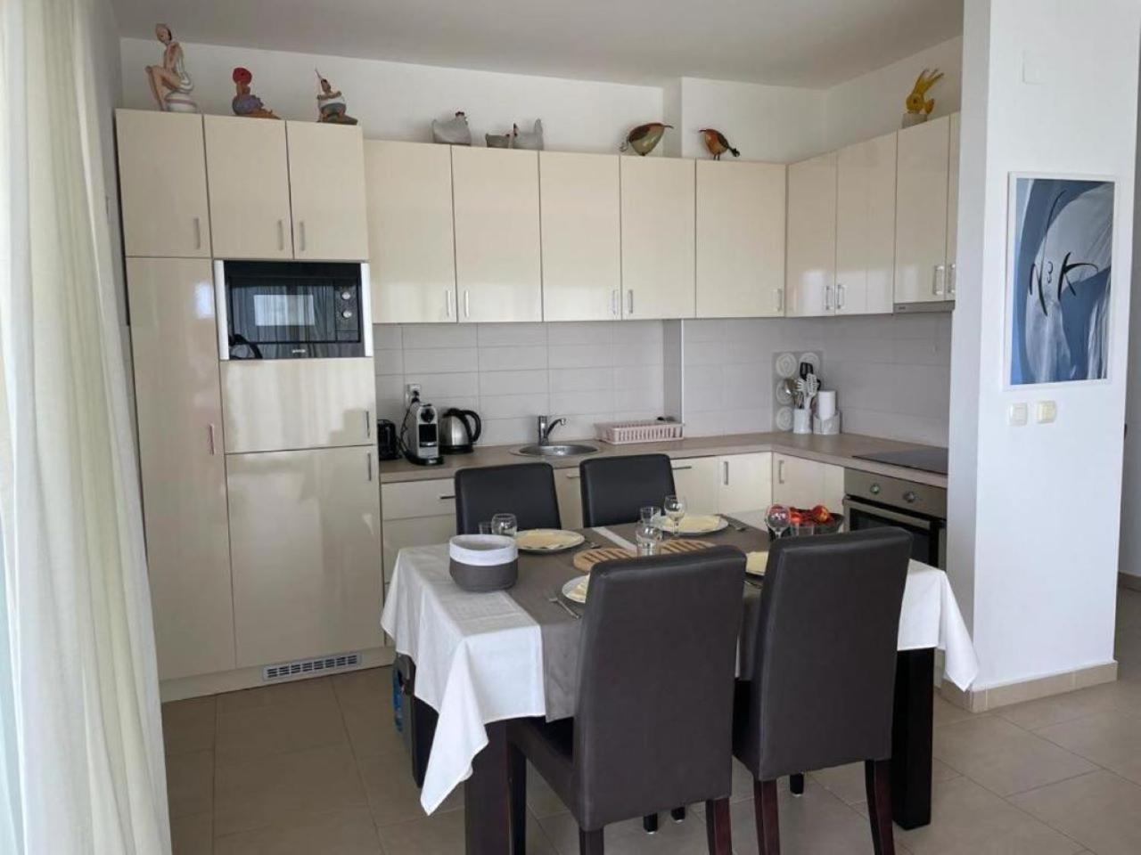 Acacia Hill Apartment C01 Without Pool Ðenovići Εξωτερικό φωτογραφία